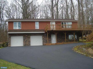 173 Gravel Pike, Green Lane, PA 18054