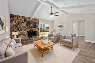 508 Salem Dr, Arlington, TX 76014
