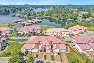 1066 Siesta Key Ct, Moneta, VA 24121