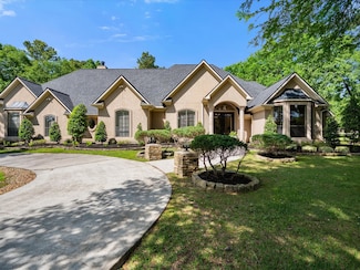9819 Crestwater Cir, Magnolia, TX 77354