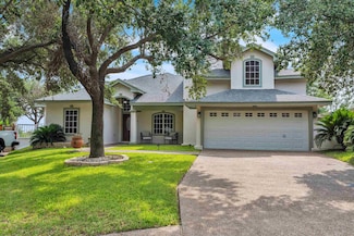 401 Wren Point, Laredo, TX 78045