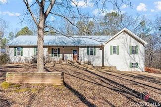 1233 Staplers Bridge Rd, Nicholson, GA 30565