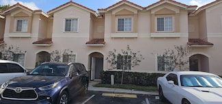 8866 N Isles Cir Unit 4, Tamarac, FL 33321