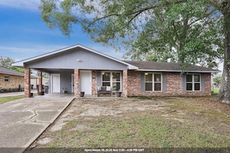 6063 Glen Oaks Dr, Baton Rouge, LA 70811