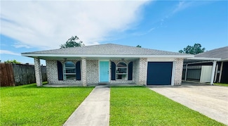 3509 Decomine Dr, Chalmette, LA 70043