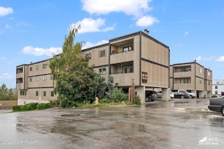 201 Barrow St Unit 207, Anchorage, AK 99501