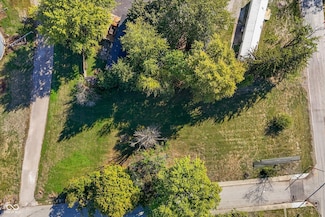 903&905 S Georgia St, Sheridan, IN 46069