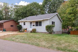 924 Vine St, Hudson, WI 54016