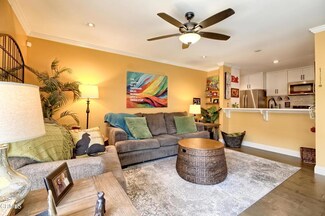 153 Spanish Moss Place, Camarillo, CA 93010