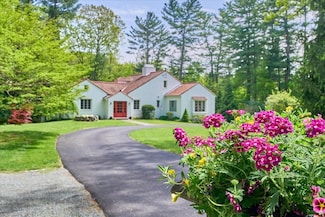 144 Pine St, Dover, MA 02030