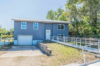 7117 Tower Dr, Junction City, KS 66441