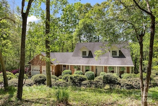 133 Bennett Rd, Candler, NC 28715