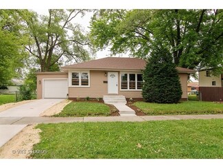 1541 N 40th Ave, Stone Park, IL 60165