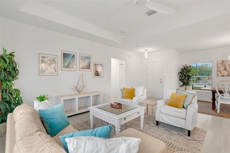 8265 101st Ave, Vero Beach, FL 32967