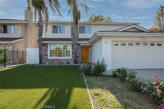 5801 Agnes Ave, Valley Village, CA 91607