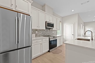 757 Canyon Creek, Canyon Lake, TX 78133