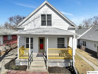 5250 Cooper Ave, Lincoln, NE 68506