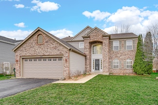 708 Blossom Ct, Oswego, IL 60543