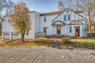130 Crossway Rd, Bristol, VA 24201