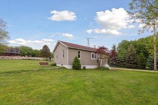 2825 N Croswell Rd, Ithaca, MI 48847