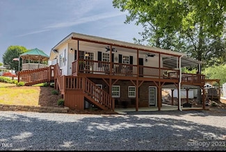 129 Grand View Dr, New London, NC 28127