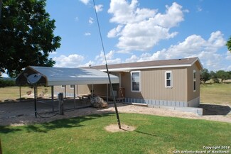 5983 State Highway 16 S Unit B, Bandera, TX 78003
