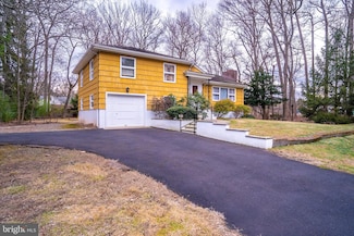 43 Berrien Ave, Princeton Junction, NJ 08550