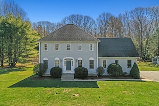 361 South St, Auburn, MA 01501