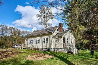5 Torrey St, Easthampton, MA 01027