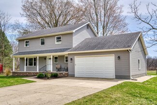 10980 Trinkle Tr, Dexter, MI 48130