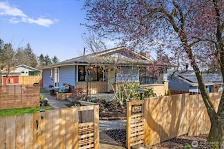 862 NW 87th St, Seattle, WA 98117