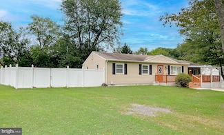 27522 Birch Manor Cir, Mechanicsville, MD 20659