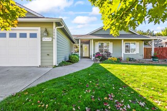 2006 NW Wildflower Place, Redmond, OR 97756