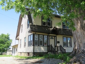 422 Jackson St, Waupun, WI 53963