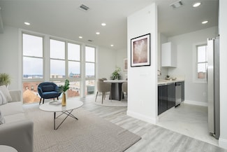 144 Bergen Ave Unit 4D, Jersey City, NJ 07305