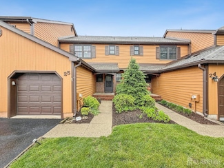 25 Manor Dr, Hillsborough, NJ 08844