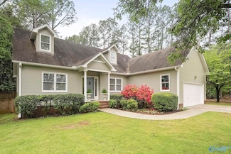 3067 Dupree Dr SW, Huntsville, AL 35801