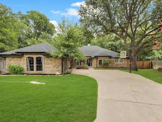 7409 Lochwood Ct, Fort Worth, TX 76179