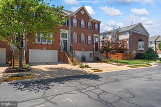6692 Ordsall St, Alexandria, VA 22315
