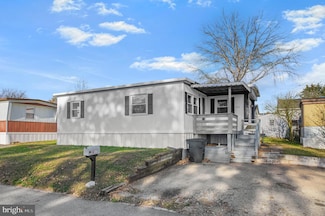 105 Washington Dr, Norristown, PA 19403