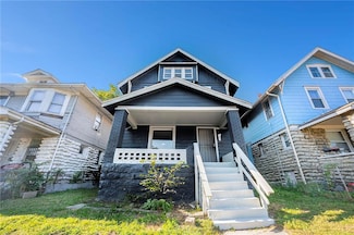 3217 E 32nd St, Kansas City, MO 64128