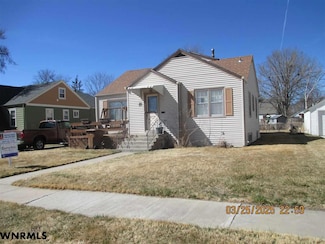 2426 5th Ave, Scottsbluff, NE 69361