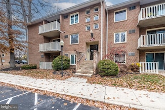 200 Campbell Cir Unit E6, Downingtown, PA 19335