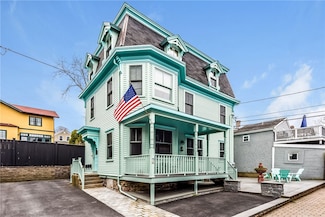 8 Green Place Unit 1, Newport, RI 02840