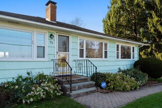 122 Uxbridge Rd, Sutton, MA 01590
