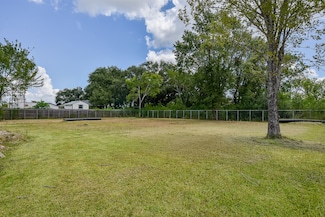 1902 Arizona Ave, League City, TX 77573