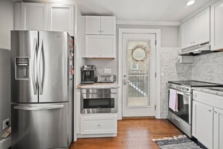 20 Austin Ct Unit E, Saugus, MA 01906