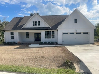 6924 Cooley Rd, Ooltewah, TN 37363