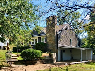 28 Rolla Gardens Dr, Rolla, MO 65401