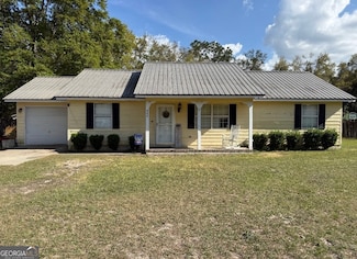 448 Dallas Cir, Folkston, GA 31537